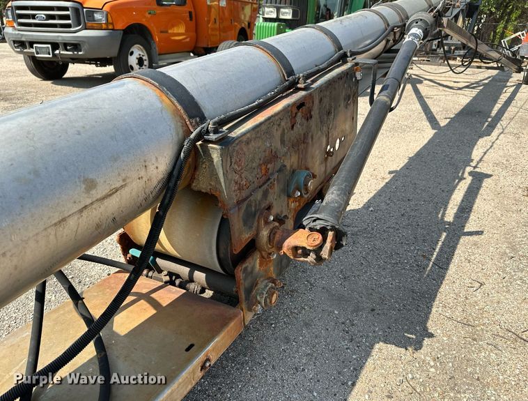 image for item NF9233 2006 Batco 138  salt conveyor