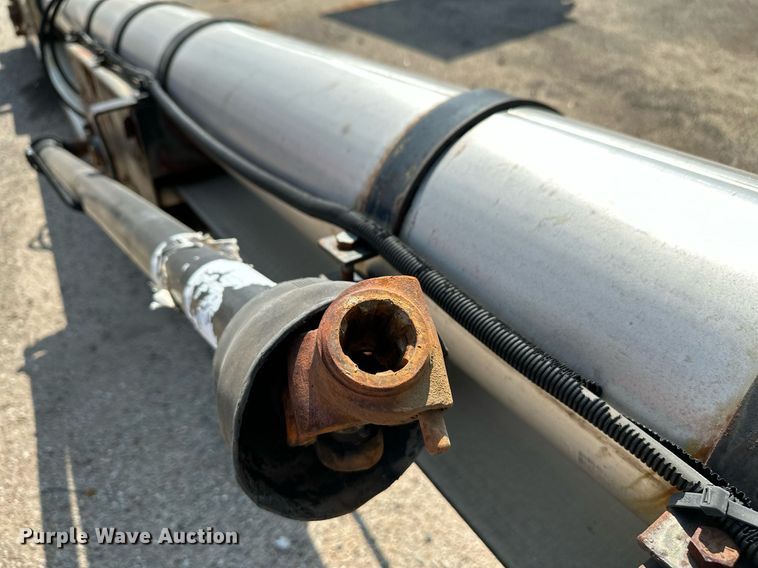 image for item NF9233 2006 Batco 138  salt conveyor