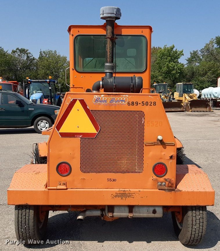 image for item NF9234 2008 Broce RJ350  broom