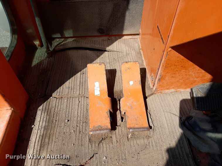 image for item NF9234 2008 Broce RJ350  broom