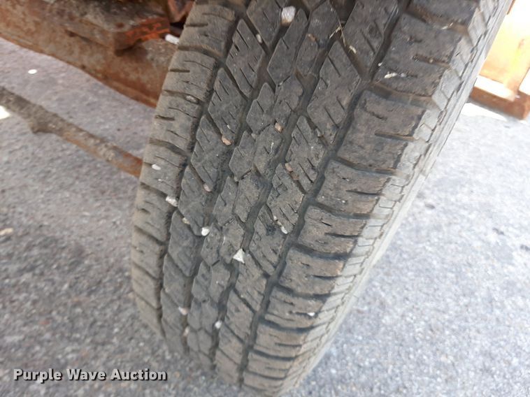 image for item NF9234 2008 Broce RJ350  broom