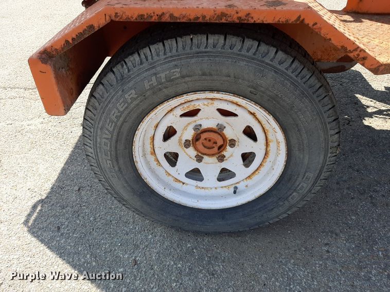 image for item NF9234 2008 Broce RJ350  broom