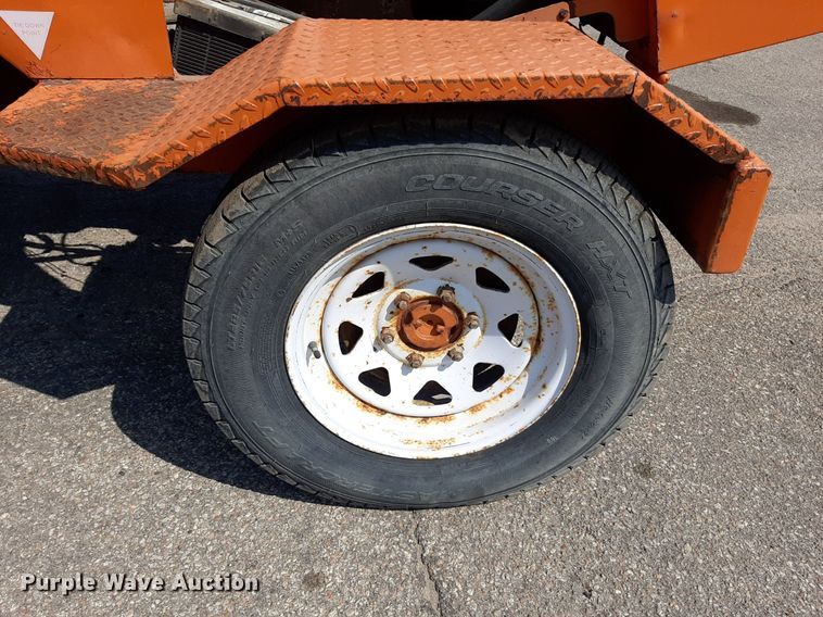 image for item NF9234 2008 Broce RJ350  broom