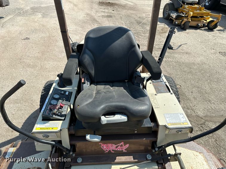 image for item NF9241 2013 Grasshopper 430D  ZTR lawn mower