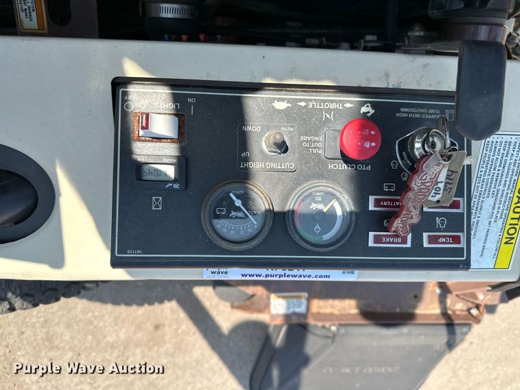 image for item NF9241 2013 Grasshopper 430D  ZTR lawn mower