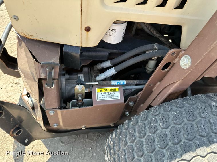 image for item NF9241 2013 Grasshopper 430D  ZTR lawn mower