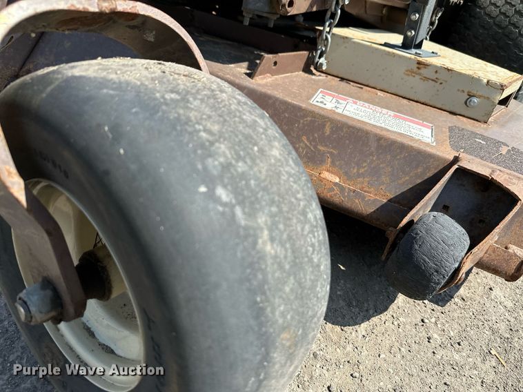 image for item NF9241 2013 Grasshopper 430D  ZTR lawn mower