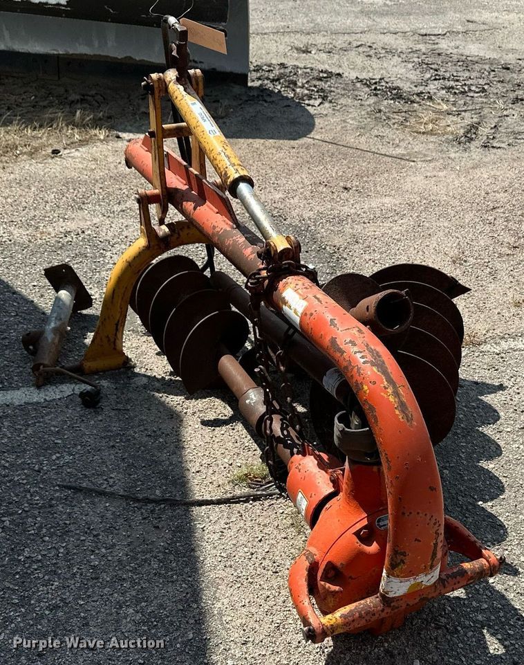 image for item NF9243 1997 Danuser F8  post hole auger