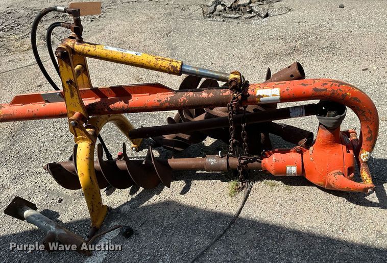 image for item NF9243 1997 Danuser F8  post hole auger