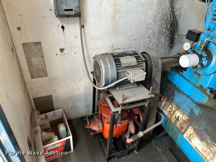 image for item NF9244 Manchester  air compressor