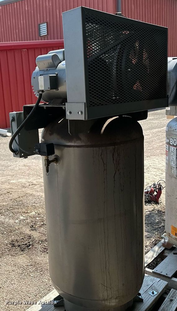 image for item NF9247 Industrial Gold Series CI521E80V  air compressor