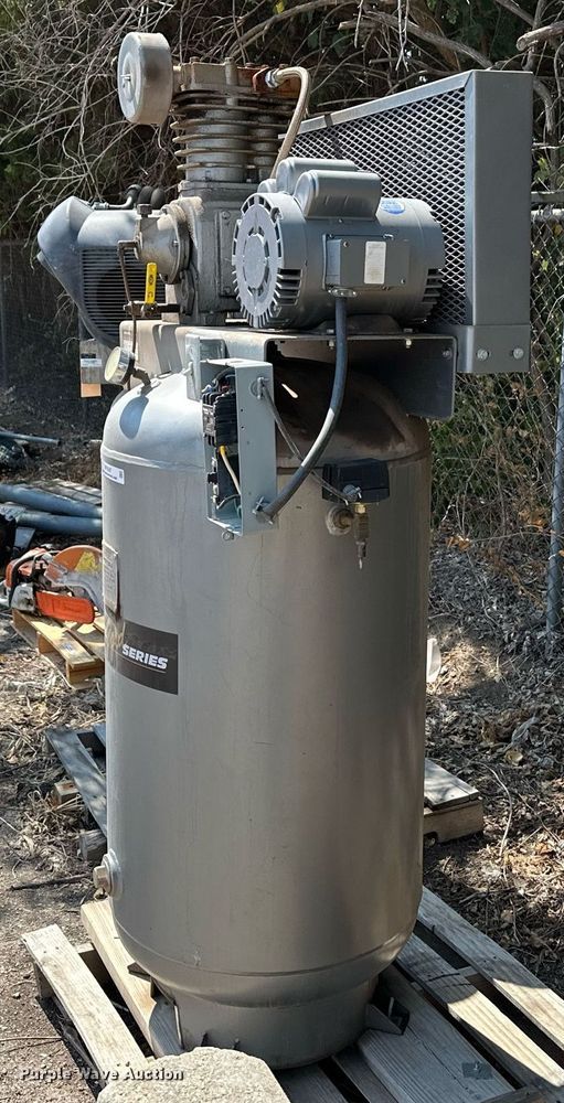 image for item NF9247 Industrial Gold Series CI521E80V  air compressor