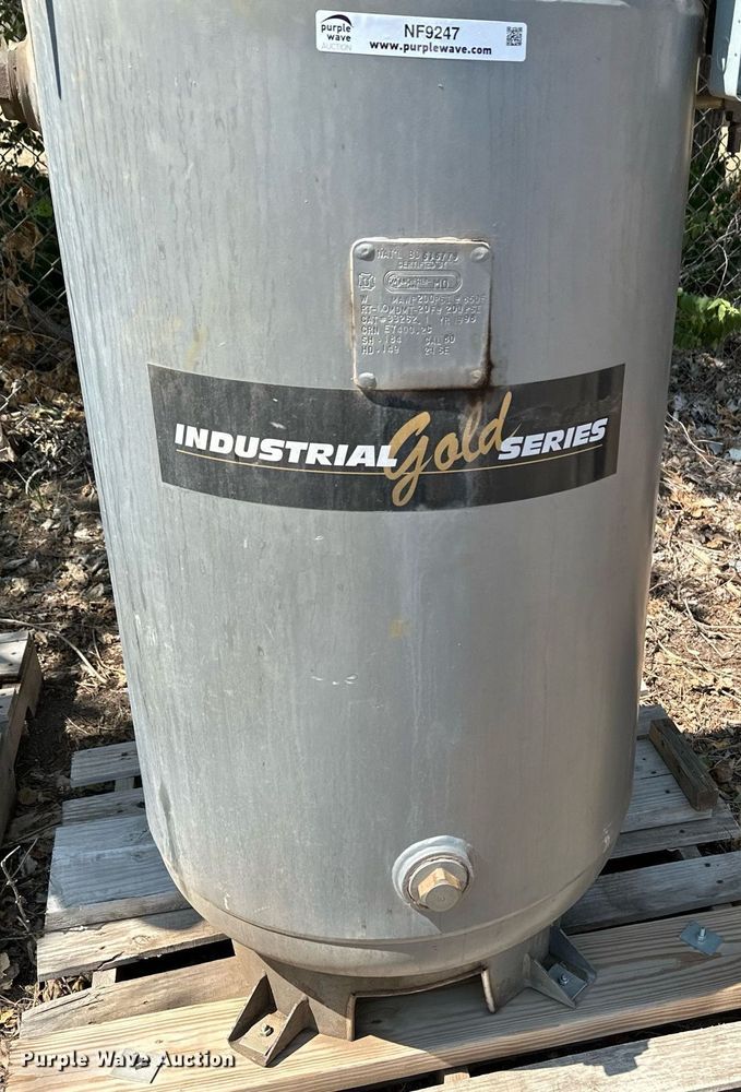 image for item NF9247 Industrial Gold Series CI521E80V  air compressor