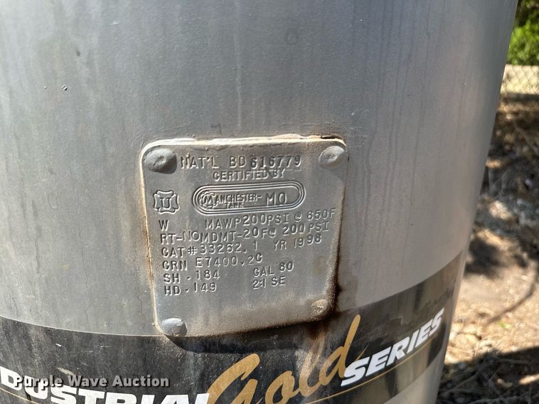 image for item NF9247 Industrial Gold Series CI521E80V  air compressor