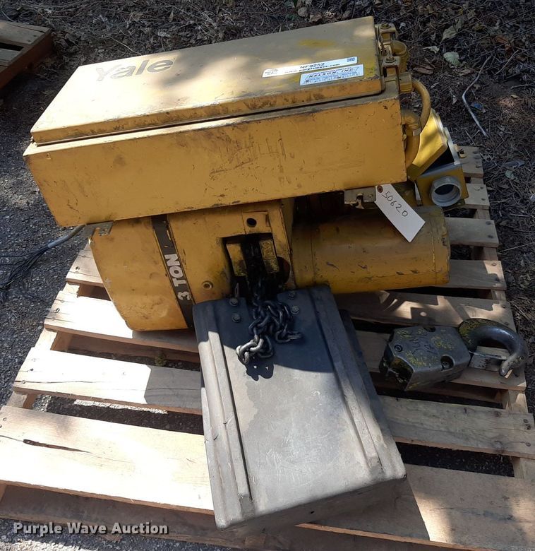 image for item NF9252 Yale KL3415R  chain hoist