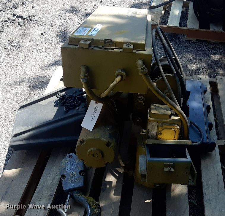 image for item NF9252 Yale KL3415R  chain hoist