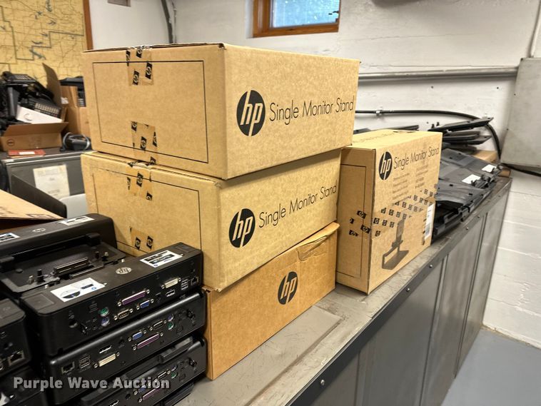 image for item NP9487 Computer equipment