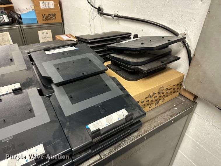 image for item NP9487 Computer equipment