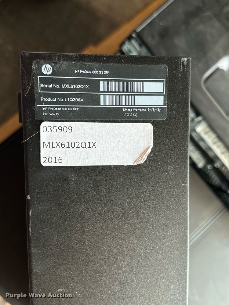 image for item NP9500 (20) HP Prodesk 600 G2 SFF CPUs