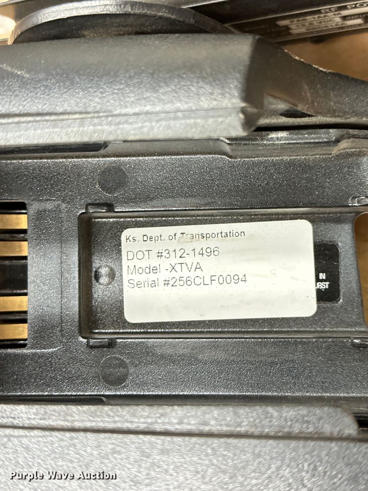 image for item NP9505 (114) Motorola radio adapters