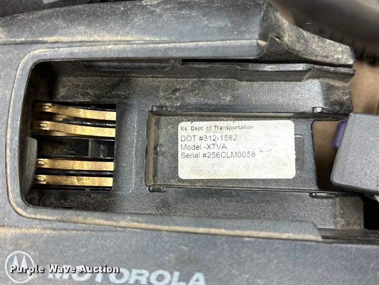 image for item NP9505 (114) Motorola radio adapters