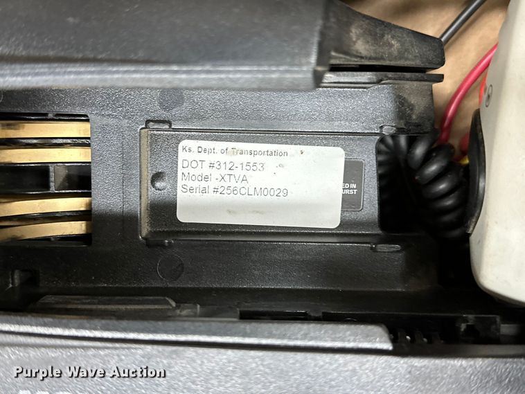 image for item NP9505 (114) Motorola radio adapters