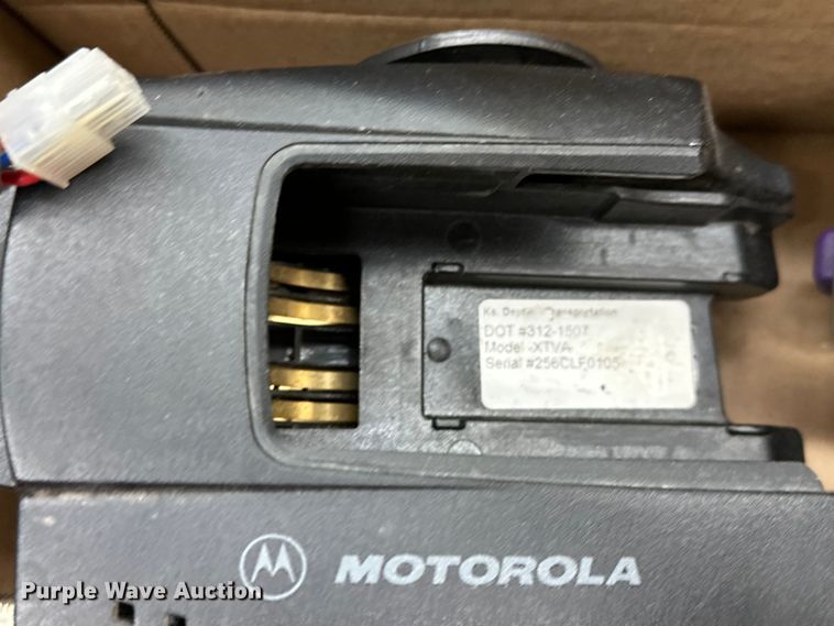 image for item NP9505 (114) Motorola radio adapters