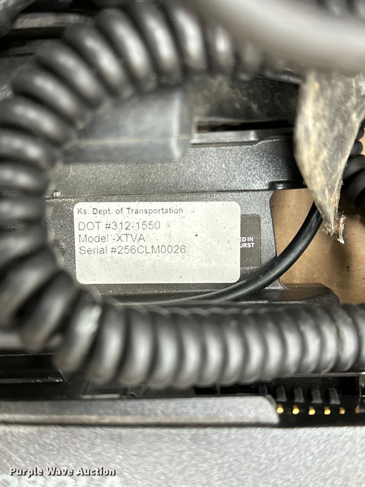 image for item NP9505 (114) Motorola radio adapters