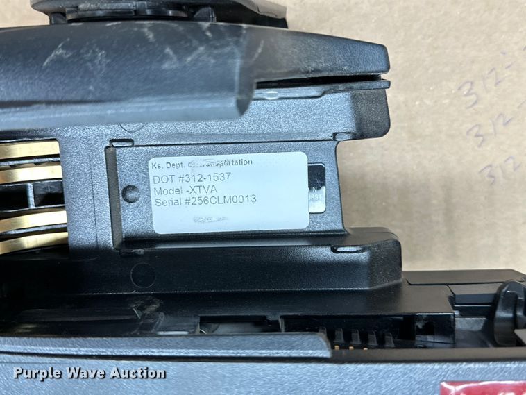 image for item NP9505 (114) Motorola radio adapters