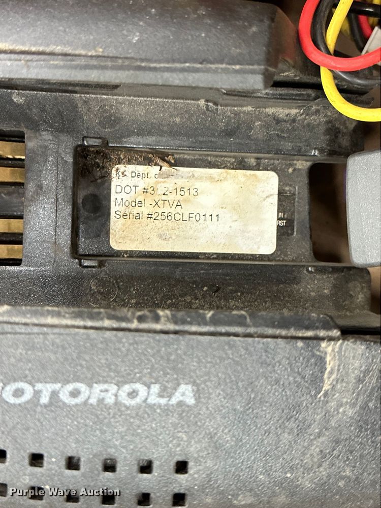 image for item NP9505 (114) Motorola radio adapters