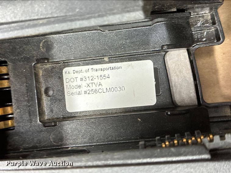 image for item NP9505 (114) Motorola radio adapters