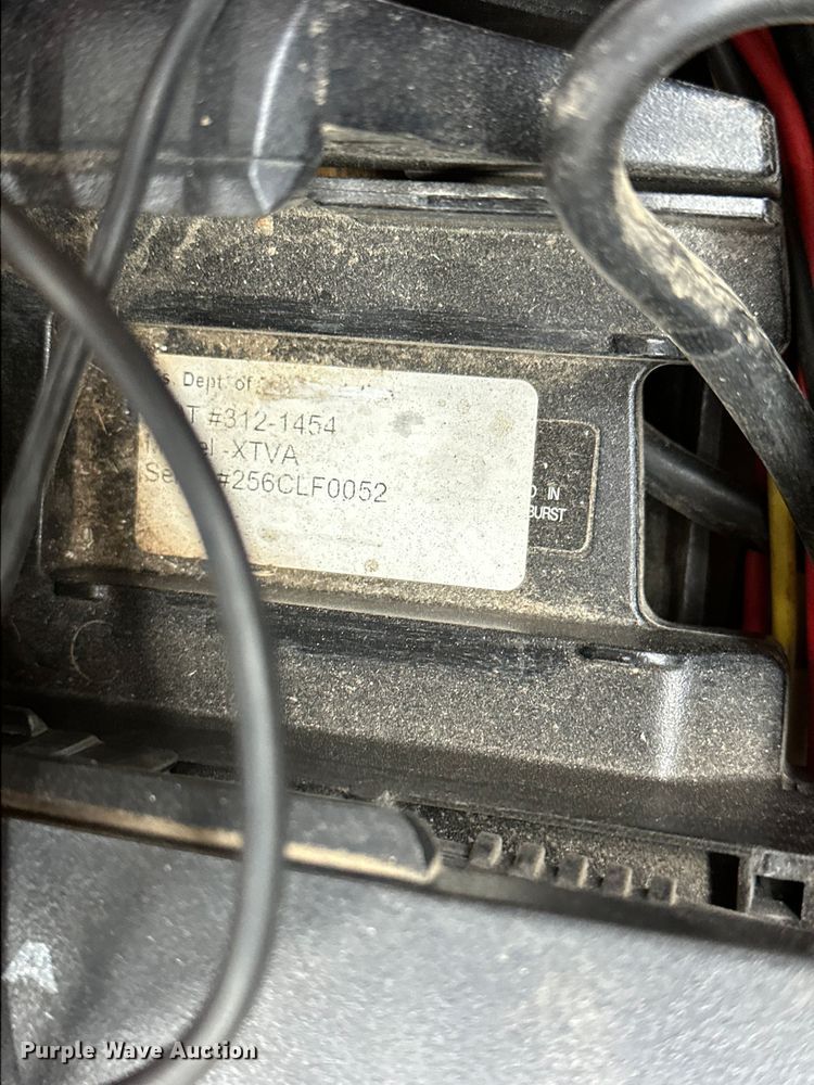 image for item NP9505 (114) Motorola radio adapters