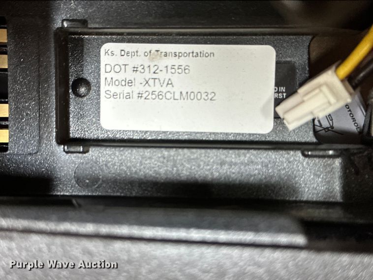 image for item NP9505 (114) Motorola radio adapters