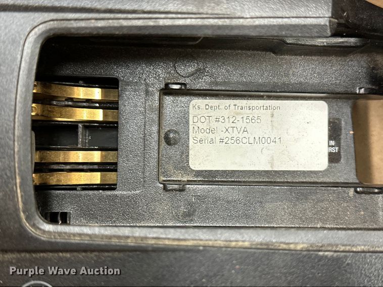 image for item NP9505 (114) Motorola radio adapters