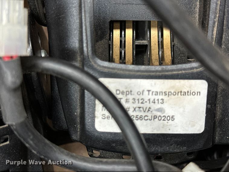 image for item NP9505 (114) Motorola radio adapters