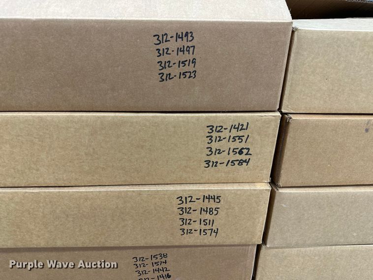 image for item NP9505 (114) Motorola radio adapters