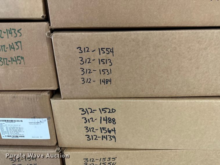 image for item NP9505 (114) Motorola radio adapters