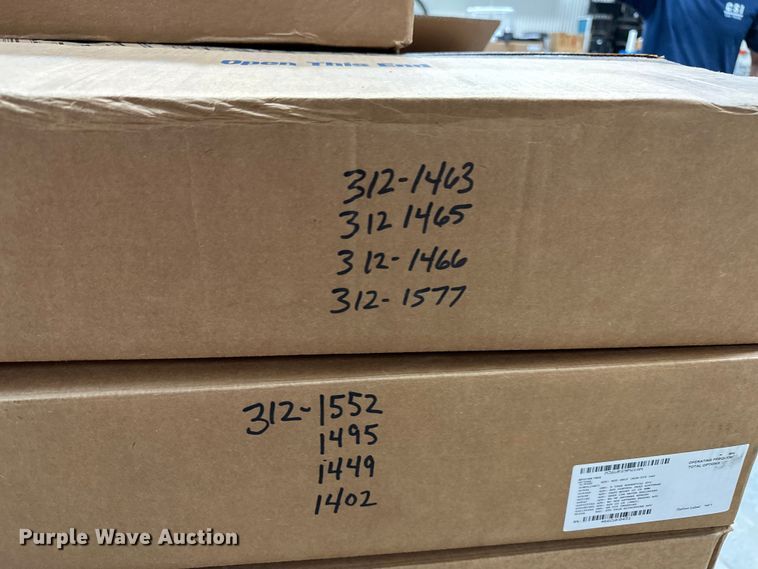 image for item NP9505 (114) Motorola radio adapters