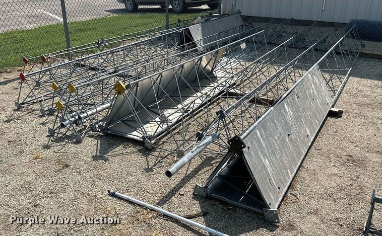 image for item NP9509 (4) radio towers