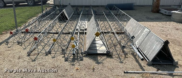 image for item NP9509 (4) radio towers