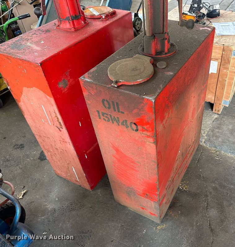 image for item NP9512 (2) 50 gallon tanks