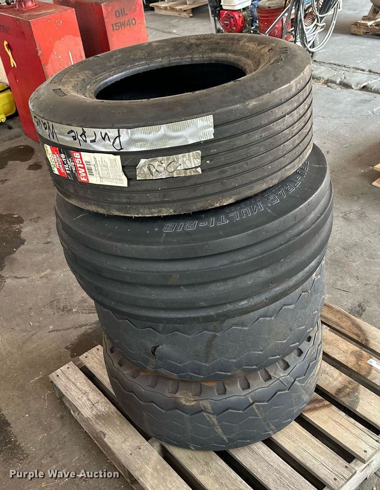 image for item NP9514 (4) tires and wheels