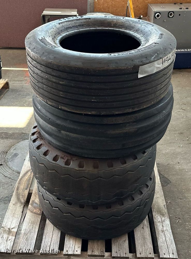 image for item NP9514 (4) tires and wheels