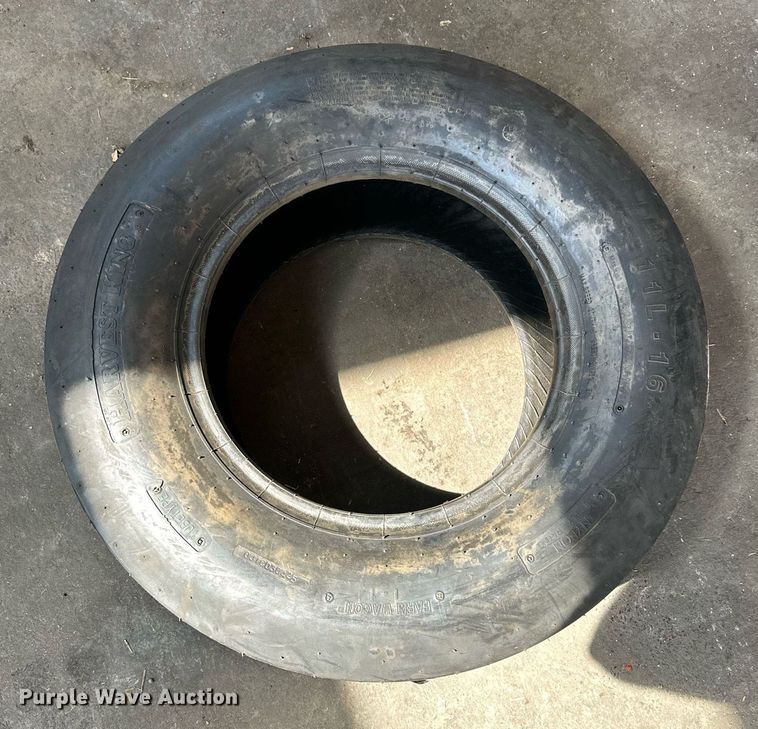 image for item NP9514 (4) tires and wheels