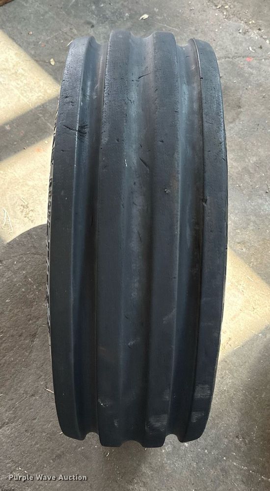 image for item NP9514 (4) tires and wheels