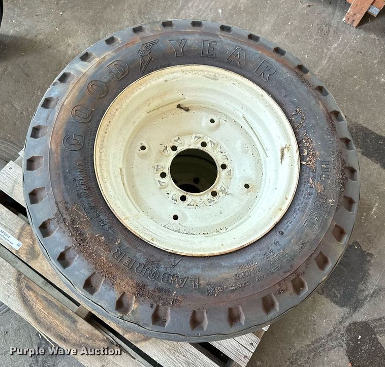 image for item NP9514 (4) tires and wheels