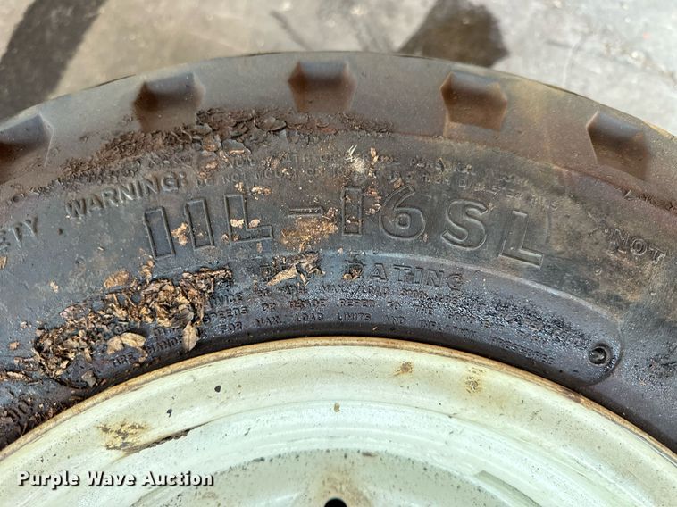 image for item NP9514 (4) tires and wheels