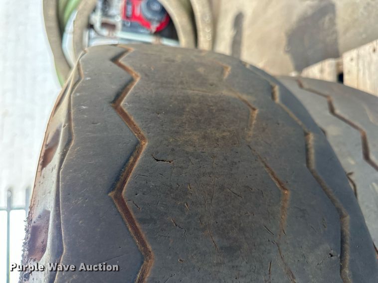 image for item NP9514 (4) tires and wheels