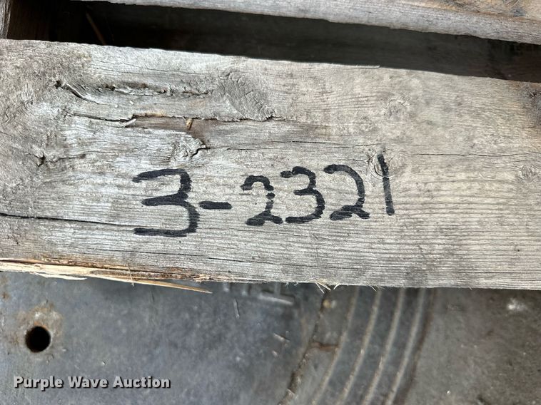 image for item NP9514 (4) tires and wheels