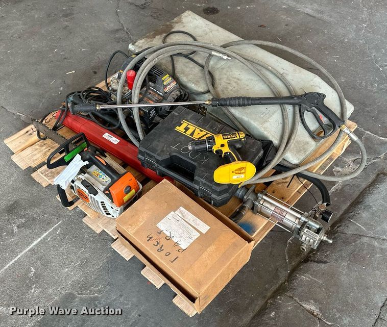 image for item NP9515 (12) tools